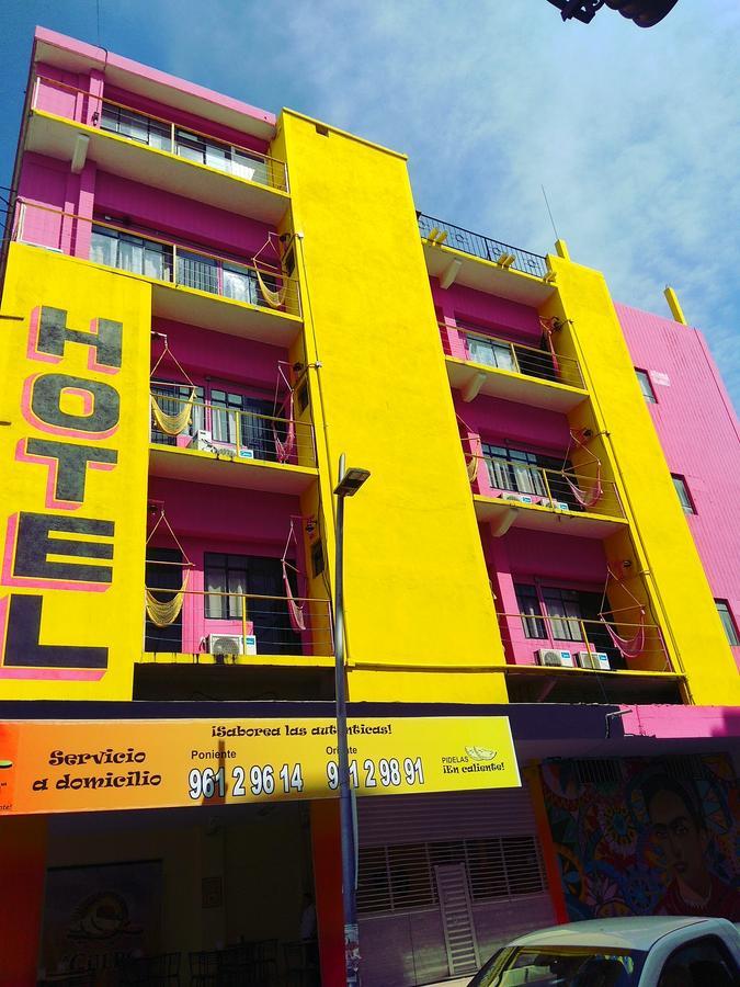 Hotel Frida Khalo Tuxtla Gutiérrez エクステリア 写真